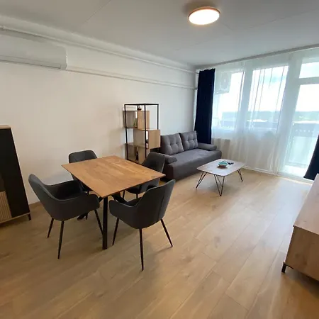 Apartment Nagyerdo Naplemente